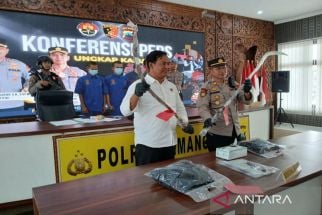 Acungkan Sajam & Rusak Kaca Mobil, 2 Remaja Anggota Geng Ini Berakhir di Kantor Polisi Temanggung  - JPNN.com Jateng