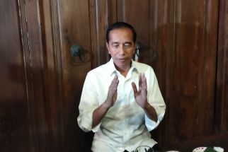 Dinobatkan jadi Presiden Terkorup Versi OCCRP, Jokowi Beri Tanggapan  - JPNN.com Jateng