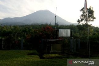 Aktivitas Erupsi Mereda, Status Gunung Semeru Turun Jadi Siaga - JPNN.com Jabar