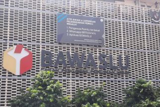 Bawaslu Karawang Minta KPU Transparan Dalam Proses Pendaftaran Bacaleg - JPNN.com Jabar