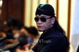 Gus Miftah Membela Diri: Yang Protes Pendukung Basalamah - JPNN.com Jogja
