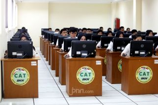 Guru Honorer Masa Kerja Minimal 3 Tahun Tak Perlu Tes PPPK 2022, Wow - JPNN.com Bali