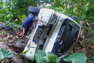 Ngantuk Berat, Mobil Pickup Hantam Mitsubishi Colt di Pupuan Tabanan, Lihat, Ngeri... - JPNN.com Bali