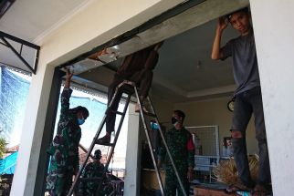 TNI Perbaiki Kerusakan Material di TKP Ricuh, Letkol Windra: Kami Ganti Semuanya! - JPNN.com Bali