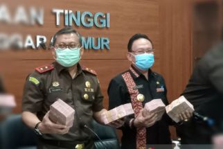 Kejati NTT Sukses Tagih Uang Sewa Pengelola Ritel Rp17,3 Miliar Hak Pemkab Kupang - JPNN.com Bali