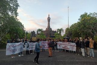 Komite Aksi Kamisan Bali Prihatin dengan Pengesahan UU Omnisbus Law - JPNN.com Bali