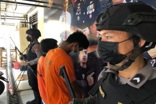 Dua Maling Terekam CCTV Curi Baju, Aksinya Bikin Malu - JPNN.com Bali