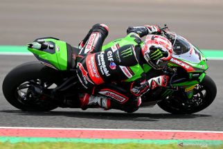 Pertahankan Gelar Juara WSBK 2021, Rea Janji Hentikan Laju Toprak Razgatlioglu - JPNN.com Bali