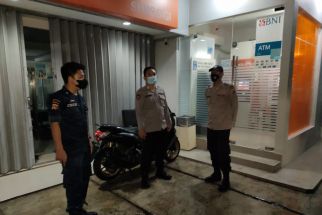 Marak Aksi Skimming, Polisi Lombok Gencar Patroli di Gerai ATM - JPNN.com Bali