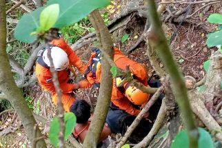 Mayat Membusuk di Tebing Karang Boma Dipastikan Perempuan, Polisi Ungkap Fakta Baru - JPNN.com Bali