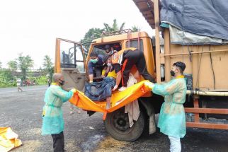 Sopir Truk Lintas Jawa – Bali Ditemukan Tewas Membusuk dan Tubuh Menghitam, Innalillahi - JPNN.com Bali