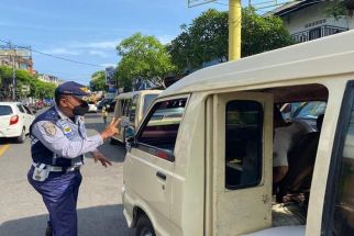 Dishub Buleleng Semprot Angkot Mangkal, Kerahkan Personel Turun ke Jalan - JPNN.com Bali