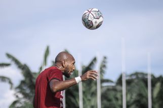 Leo Ingatkan Skuad Bali United Disiplin Kontra PSIS, Misi Utama Tempel Ketat Arema FC - JPNN.com Bali