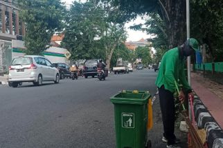 DLHK Denpasar Kerahkan 400 Petugas Kebersihan Bersihkan Sampah Malam Pengerupukan - JPNN.com Bali