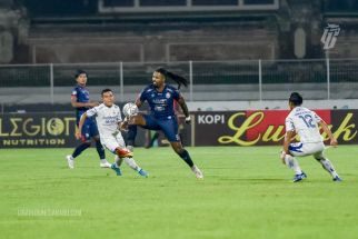 Peluang Arema FC Juara Liga 1 Menipis, Pemain Singo Edan Sedih Luar Biasa - JPNN.com Bali