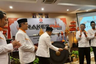 Elektabilitas Nasional 7,1 Persen, Rakerwil PKS Bali 2022 Target Sumbang 1 Kursi DPR RI - JPNN.com Bali