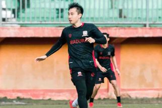 Lee Yoo-joon Genjot Latihan Fisik, Bagikan Tips Cetak Gol Melalui Tendangan - JPNN.com Bali