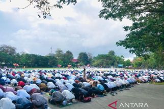 Masjid Baiturrahman Denpasar Menyembelih 37 Hewan Kurban, Jamin Bebas PMK - JPNN.com Bali