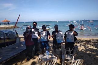 Viral Dugong Muncul di Pantai Semawang Denpasar, BPSPL Turun Tangan - JPNN.com Bali