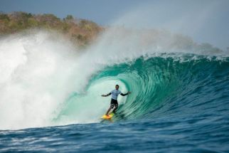 Rip Curl Padang Padang Bergulir 31 Juli, Undang 16 Peselancar Terbaik Dunia - JPNN.com Bali