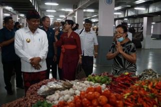 PR Penjabat Bupati Buleleng Berat, Turun ke Pasar Tradisional Redam Inflasi - JPNN.com Bali
