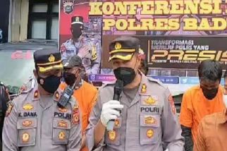 Polisi Badung Bergerak, Kakek Sedja Tak Berkutik, 625 Tabung Gas & 3 Mobil Disita - JPNN.com Bali
