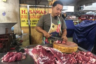 Pedagang Daging Kambing di Pasar Badung Bali Mengeluh, Protes Biaya Rp 250 Ribu - JPNN.com Bali