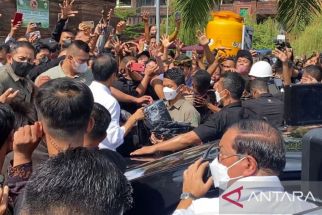 Curhat Pedagang Pasar Badung Terima Bantuan Presiden Jokowi: Seperti Menang Undian - JPNN.com Bali