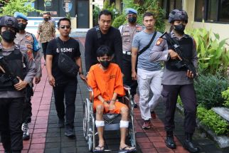 Polisi Denpasar Dor Raden Aryo Pembunuh Cewek Muda, Lihat Kakinya, Parah - JPNN.com Bali