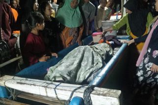 Warga Pesisir Pantai Pebuahan Geger, Mayat Nelayan Banyuwangi Terdampar di Jembrana Bali - JPNN.com Bali