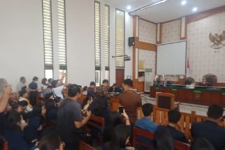 Hakim PN Denpasar Tolak Praperadilan Rektor Unud, Sah Jadi Tersangka Korupsi Dana SPI - JPNN.com Bali