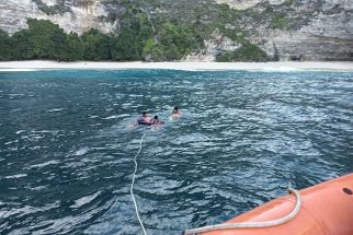Korban Kedua Turis India Ditemukan, Susul Suami Tewas Terseret Arus Pantai Kelingking - JPNN.com Bali