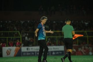 Mitos Unik Kala Coach Teco Pakai Jersei Bali United, Menang 2 Laga Jadi Bukti - JPNN.com Bali