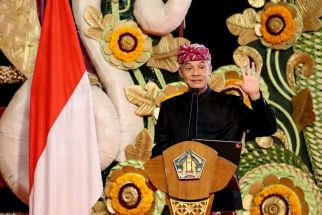 Ganjar Tidak Rela Megawati Pensiun, Setelah Itu Mengucapkan Kalimat Begini, Hhmm - JPNN.com Bali
