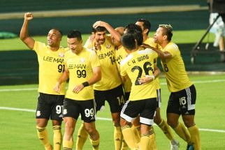 Teco Mulai Intip Kekuatan Lee Man FC, Lawan Simpan 11 Pemain Mematikan - JPNN.com Bali