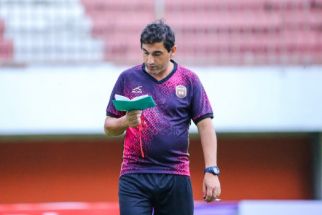 Eduardo Sorot Perubahan Kursi Pelatih Arema FC, Puji Striker Maut Sang Mantan - JPNN.com Bali