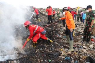 6 Hari TPA Suwung Terbakar, Udara Denpasar Tercemar, Fokus Injeksi Air - JPNN.com Bali