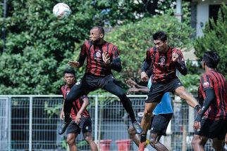 Arema FC Cuci Gudang, Incar 3 Striker Pengganti Gustavo Almeida, Ini Bocorannya - JPNN.com Bali