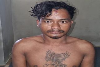 Pria dengan Tato Garuda di Dada Ini Berbahaya, tak Berkutik saat Dibekuk Polisi - JPNN.com Bali