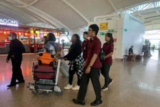 Imigrasi Bali Deportasi Duo Cewek Tanzania, Overstay Lebih dari Setahun - JPNN.com Bali