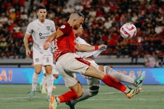 10 Pemain Bali United Tahan Imbang Borneo FC, Tuan Rumah Terancam Sanksi - JPNN.com Bali