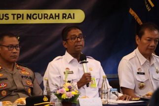 Imigrasi Bali Gelar Rapat TIMPORA, Sorot Ulah Nakal Wisatawan Asing, Simak - JPNN.com Bali