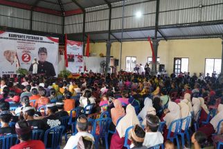 Koster Digendong Umat Hindu & Muslim Sumberklampok, Senang Konflik Agraria Berakhir - JPNN.com Bali