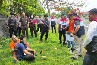 Rekonstruksi Pembunuhan Jukir di Bali: Sambil Berontak, Ini Kalimat Terakhir Korban - JPNN.com Bali