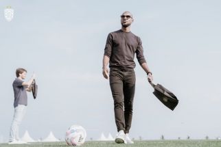 Mantan Bek Barcelona Eric Abidal Puji Bali United Training Center, Berkelas - JPNN.com Bali