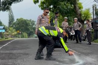 AKBP Endang Sorot Jalan Denpasar – Gilimanuk Banyak Lubang Jelang Libur Nataru - JPNN.com Bali