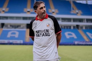 Eduardo Almeida Optimistis Semen Padang Petik 3 Poin dari Bali United, Modalnya Kuat - JPNN.com Bali