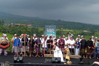 Wamenbud Giring Buka Subak Spirit Festival 2024, Sentil Pesan Presiden Prabowo - JPNN.com Bali