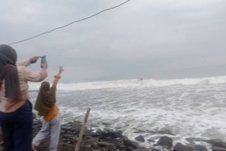 Gunung Anak Krakatau Meletus Lagi - JPNN.com Banten