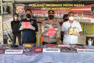 Toko Onderdil di Tangerang Digasak Pencuri, Tuh Pelakunya - JPNN.com Banten